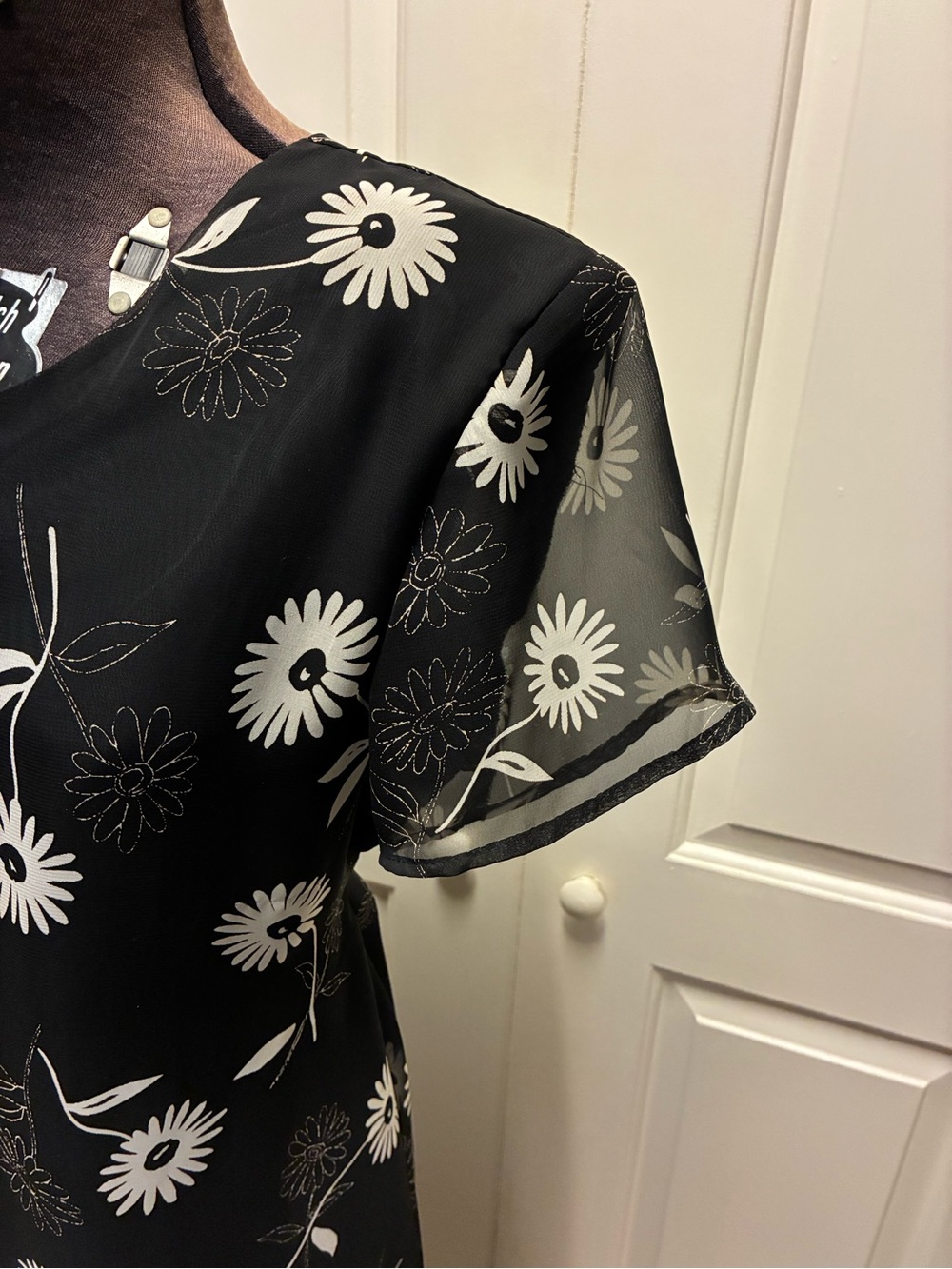 Connie Choi Black Maxi/Midi Dress with White Floral Print - Picture 4 of 11